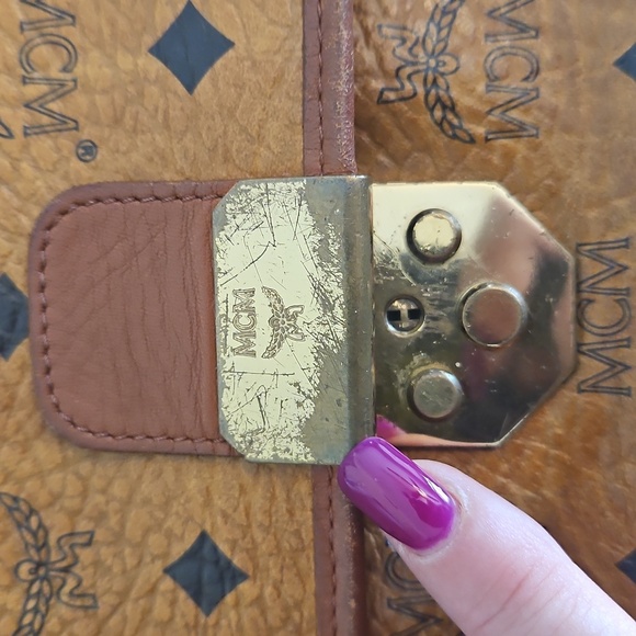 MCM Cognac Leather Wallet with Gold Accents - Picture 3 of 16